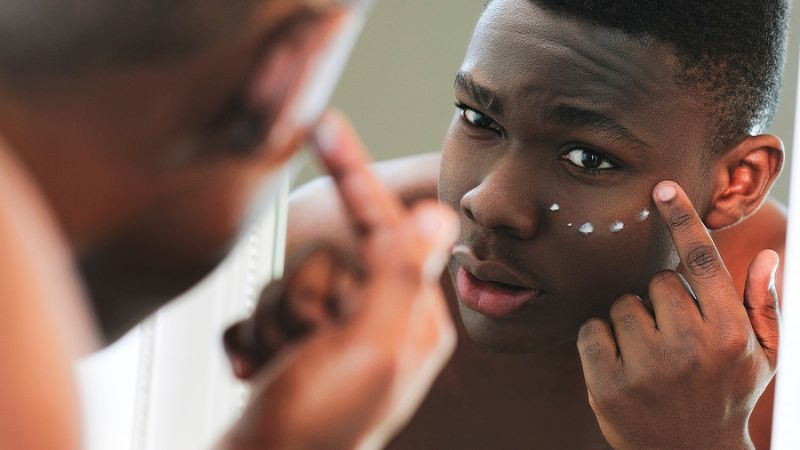 Construindo uma Linha de Creme Facial Dia-Noite para Cada Tipo de Pele